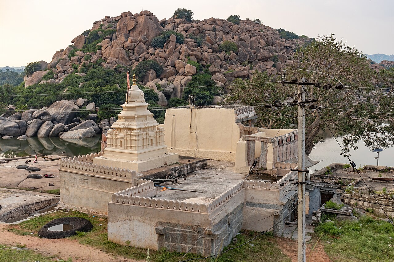 Sri Yantrodharaka Hanuman Temple, Hampi