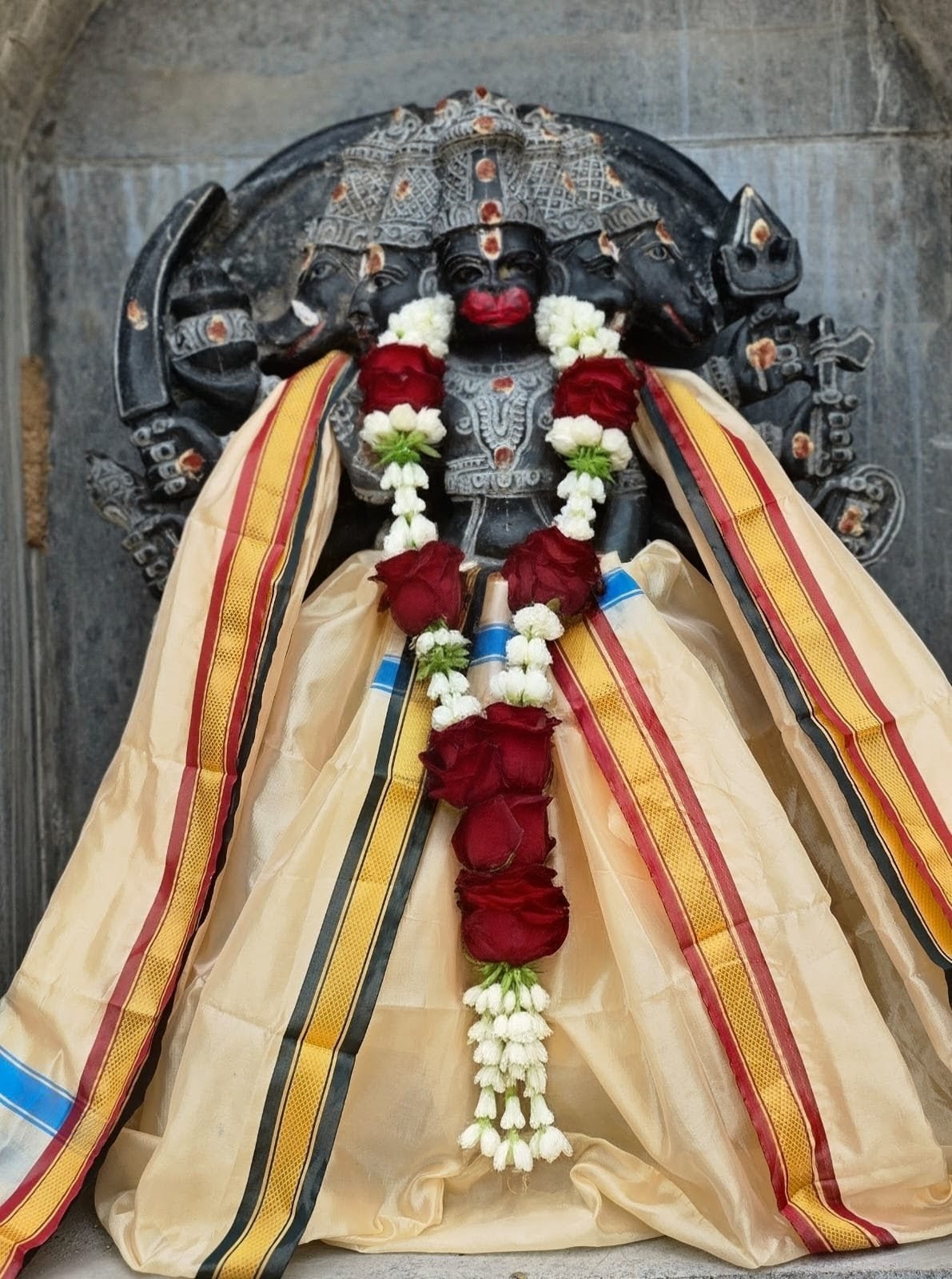 Temple photo 2