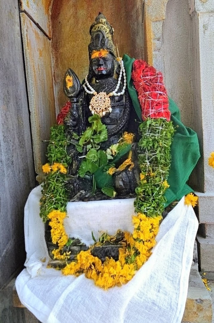 Temple photo 11