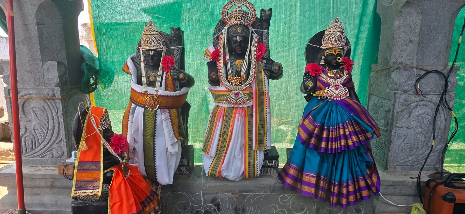 Temple photo 20